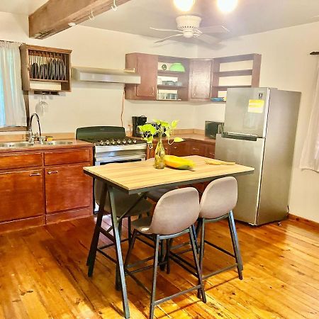 Seabreeze Inn West End Luaran gambar